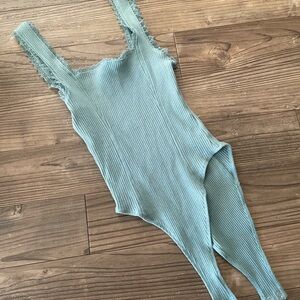 Forever 21 Lace-Trim Ribbed Top in Soft Green